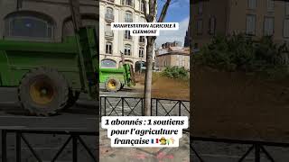 DU FUMIER DANS LES RUES  manifestation johndere agriculture [upl. by Reve616]