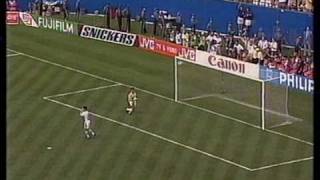 Jorge Campos saves a penalty kick World Cup 94 USA [upl. by Gilead84]