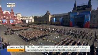 Militärparade in Russland  VOR ORT vom 09052013 [upl. by Nueovas359]