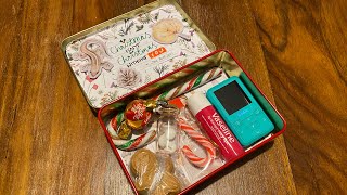 My Altoids Wallet Christmas Edition Tutorial craftwithme [upl. by Alram129]