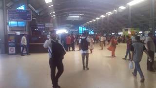 Andheri Station Ticket CounterBooking OfficeTicket Ghar  Mumbai  Western Line  Bombay HD Video [upl. by Jeralee173]