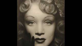 Marlene Dietrich Ich bin von Kopf bis Fuß auf Liebe eingestellt [upl. by Sirron]