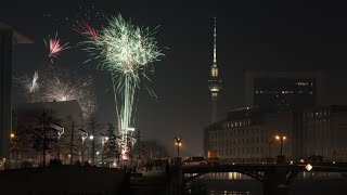 Silvesternacht in Berlin Mehr als 230 Festnahmen [upl. by Boynton]