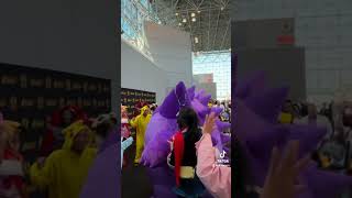 GIANT GENGAR AT ANIME NYC 2024 pokemon pokemoncosplay animenyc cosplay cosplaymeetup [upl. by Anes]