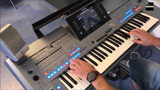 Swing Medley  Yamaha Tyros 5 [upl. by Joli]