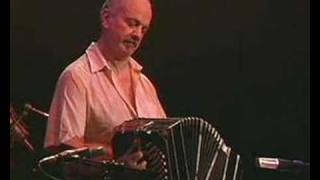 Astor Piazzolla Tristezas de un doble A Parte I [upl. by Selmner498]