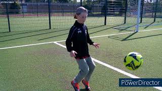 Fußballtraining mit Kindern  Training schwacher Fuß [upl. by Kruter882]