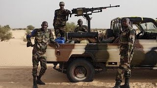 Mali  larmée de nouveau attaquée dans le nord [upl. by Damarra]