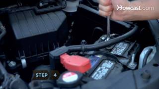 How to Disconnect a Car Battery [upl. by Mansoor755]