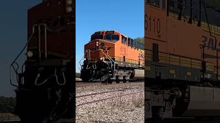 Fast moving BNSF Coal train bnsftrains bnsfrailway bnsf [upl. by Biel]