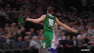 Hartenstein finishes with twohanded putback dunk [upl. by Sorilda]