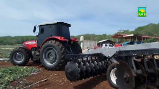 DEMOSTRACIÓN EN CAMPO DE MAQUINARIA AGRÍCOLA [upl. by Atok]