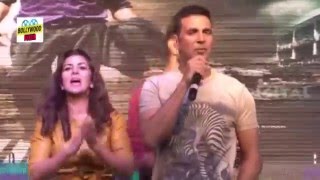 Airlift Movie Trailer Launch With Akshay Kumat amp Nimrat Kaur At College Fest [upl. by Davison]