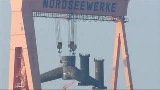 Emden Nordseewerke Bockkran Portalkran  Endlich fährt er wieder [upl. by Campman]