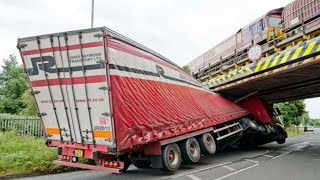 TOP 10 Camioneros que Calcularon Mal la Altura del Puente [upl. by Pritchett]