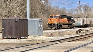 Odd 3 Track Railroad Crossing Explained BNSF Phosphate Train W DPU 4 Loco Norfolk Southern Freight [upl. by Ynneg178]