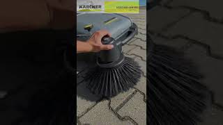 Idealna na jesienne porządki  zamiatarka Karcher KM 7020 C karcher autumn shorts [upl. by Ellesig]