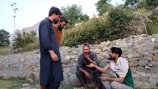 Bhikhari banne ka Kiya natak video pura Dekhen aur page ko subscribe zaror Karen [upl. by Enyahc178]