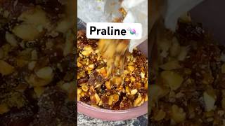 🍬 Delicious Homemade Praline recipe 🍬 [upl. by Sarat683]