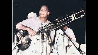 Ustad Vilayat Khan sitar  Raga Des [upl. by Inaffit]