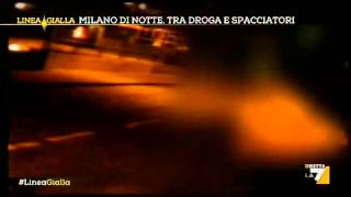 Droga sulle strade di Milano di notte 21012014 [upl. by Aidnis487]