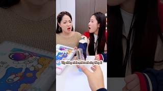 REVIEW Quỳnh và Chi thi tô màu xem bút của ai tốt hơn kawaii funnyvideo funnyshorts shortviral [upl. by Sellihca]