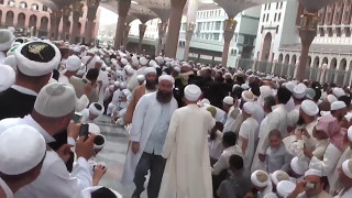 Shaykh Mahmud Effendi visiting Masjid alNabawi in Medina [upl. by Balough]