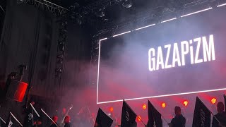 Gazapizm konserinde Süzülerek şarkısıyla şov yaptı gazapizim süzülerek maximumuniq [upl. by Salmon]