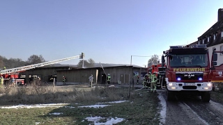 Brennende Photovoltaikanlage auf Kuhstall  Feuerwehr verhindert Schlimmeres [upl. by Perren]