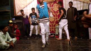 Bezuban kabse mai raha dance hi dance [upl. by Herv637]