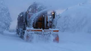 Schneefräse der Harzer Schmalspurbahn Train Snowblower [upl. by Osner]