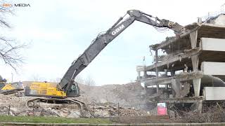 HUGE Volvo EC700C demolition machine taking down the old Saltergate car park in Chesterfield [upl. by Ennovyahs]