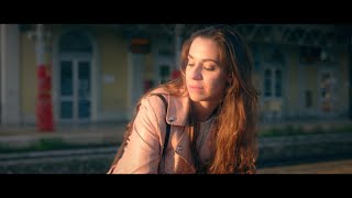 Matilde Schiavon  Treni paralleli Official Video [upl. by Franky]