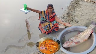 Bottle fish trap  fishing big Ghas kaat fish in the river catching fish with water bottle in river [upl. by Zwiebel263]