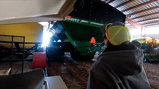 Tight Fit For A 2500 Bushel Cart [upl. by Charline]