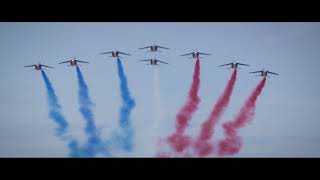 RENAULT FORMULA 1 vs PATROUILLE DE FRANCE [upl. by Sadoff]