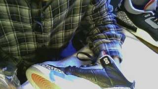 How to remove paint on a shoe using acetone [upl. by Arel]