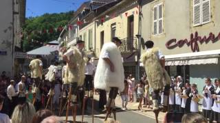 Danse landaise en échasses à Aire sur lAdour [upl. by Nitfa565]