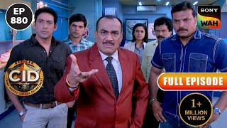 Abhijeet को ICU में Critical देख कर निराशा में डूबी CID Team  CID  सीआईडी  3 Feb 2024 [upl. by Inilahs]