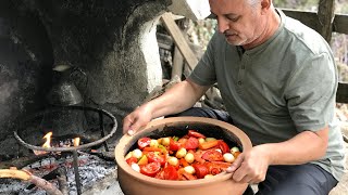 GÜVEÇTE SEBZELİ TAVUK BUT TARİFİ  Yeni Güveçte İlk Pişirme [upl. by Aicilak]