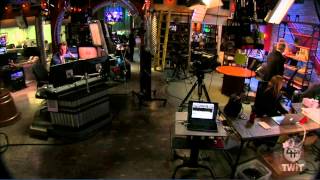 Leo Laporte vs Sarah Lane and Jason Howell TWiT TNT after show 01 02 2014 [upl. by Dickman]