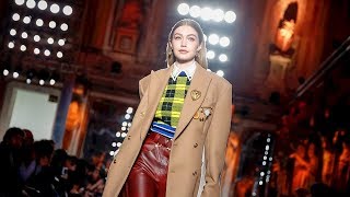 Versace  Fall Winter 20182019 Full Fashion Show  Exclusive [upl. by Caty]