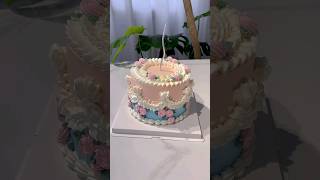 Retro decorated cakes with gentle colors Retro decorated cakes Gentle style Cake tutorial Sense of [upl. by Arihsat541]