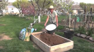 How to Amend a Raised Bed Garden Using Perlite [upl. by Applegate]