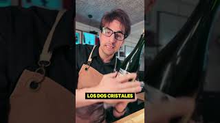 🍾 ¡LA DECAPITACIÓN DEL CHAMPÁN  PARTE 2 Sabrage o sablaje restaurante shorts [upl. by Atnamas]