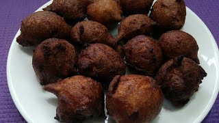 வாழைப்பழம் போண்டா செய்வது எப்படி  Banana Bonda recipe in Tamil by Umas Kitchen [upl. by Nehtanoj100]