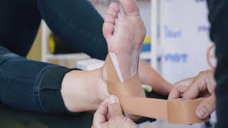 Try this Arch support Kinesiology Taping technique to reduce foot pain 🤯🔥pain foot shorts [upl. by Ahseem]