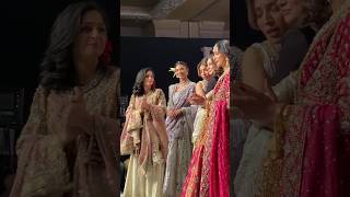 Vaneeza Ahmed walks the ramp for Nickienina vaneezaahmed lahore pakistan [upl. by Motch]