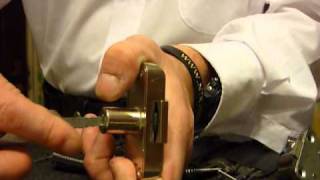 Jiggler Keys On 3 Wafer Locks TUTORIAL  200mW Green Laser Pointer AGAIN [upl. by Starobin392]