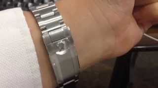 Short Video on the Rolex Oyster Perpetual Explorer 39 mm Reference 214270 on a wrist [upl. by Nirat]